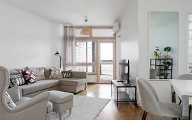 2Ndhomes Apartment In Kamppi Center With Sauna And Balcony